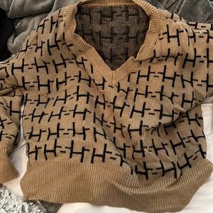 Women’s sweater